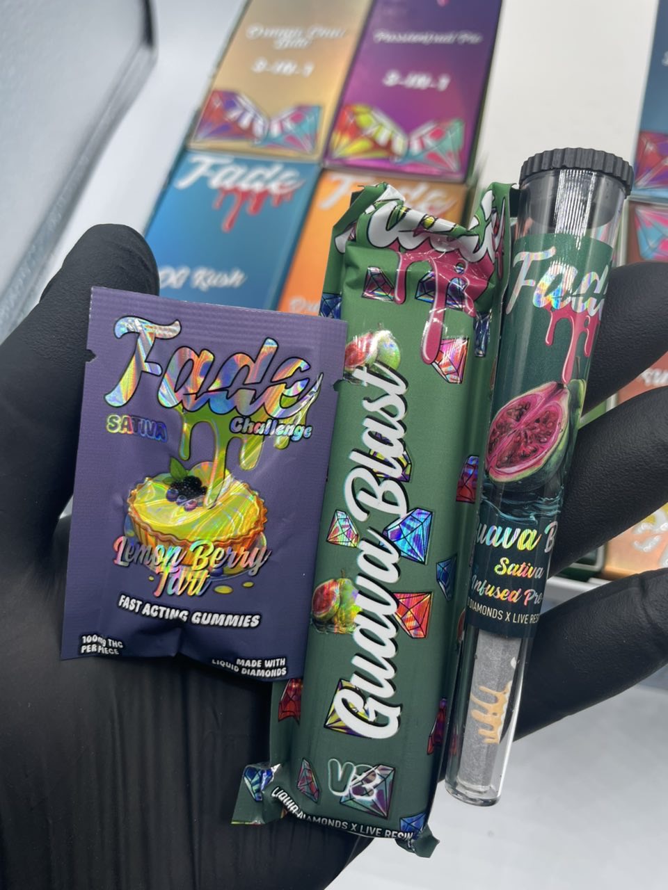 Fade V2 3-in-1 Disposable - Image 3