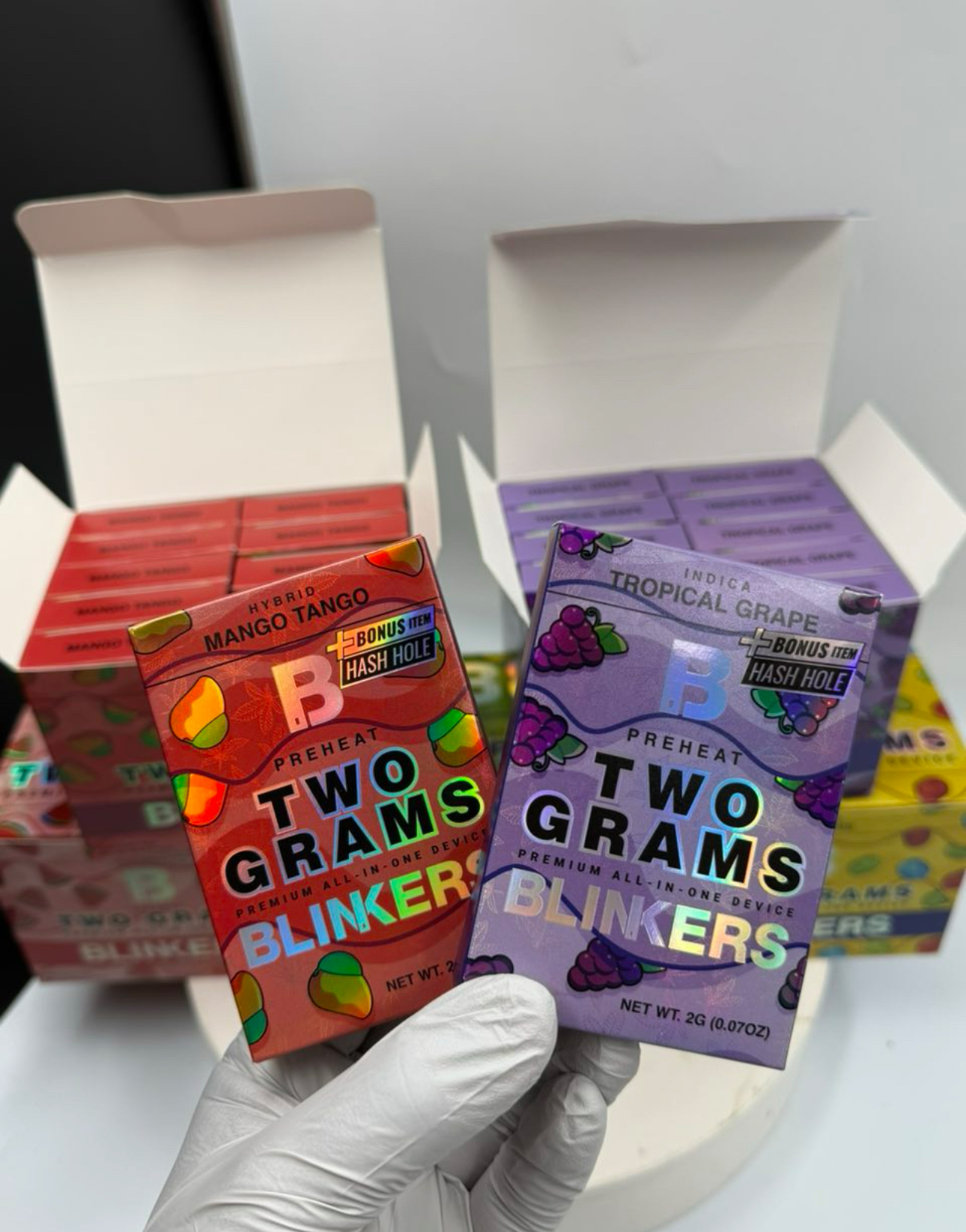 BLINKERS 2G Disposable + Hash Hole (Bonus Item) - Image 2
